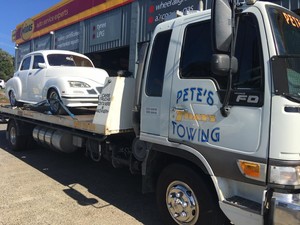 Pete's Towing Pic 2