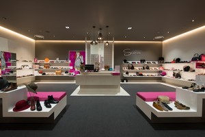 Blackbox Retail Projects Pic 3 - Suna Shoes Kawana Shoppingworld