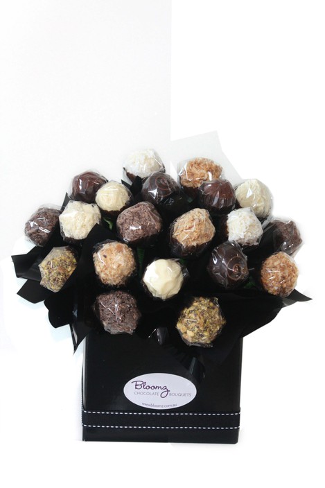 Bloomz Chocolate Bouquets Pic 1 - Adora