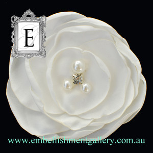 Embellishment Gallery Wholesale Pic 4 - FLOWERS by EMBELLISHMENT GALLERY