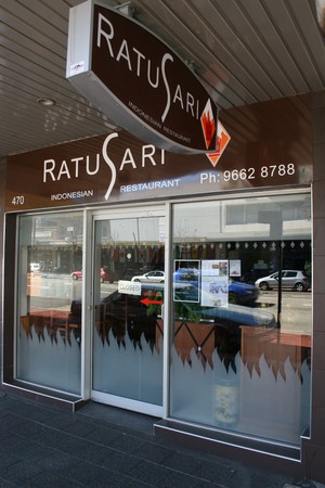 Ratu Sari Pic 3