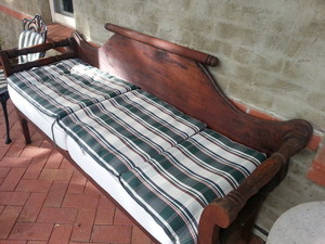 Aldinga Painting Pic 2 - Antique miners couch sanded and oiled