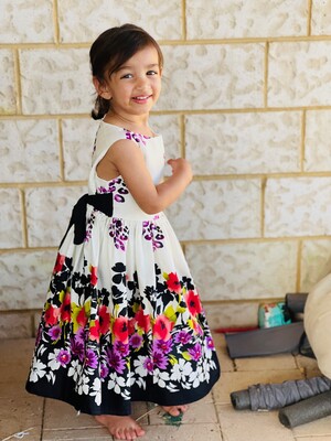 Elfin Kidz Pic 3 - Cotton print fabric Border Print Dress