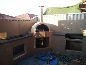 MEK Plastering Pic 3 - Venetian plaster BBQ and pizza oven