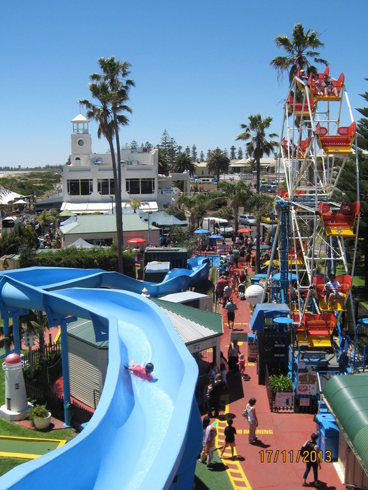 Semaphore Water Slide & Mini Golf Complex Pic 1 - Add a caption