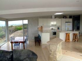 Wanderer Lodge Pic 1 - Wanderer Lodge Destrees Bay Kangaroo Island South Australia