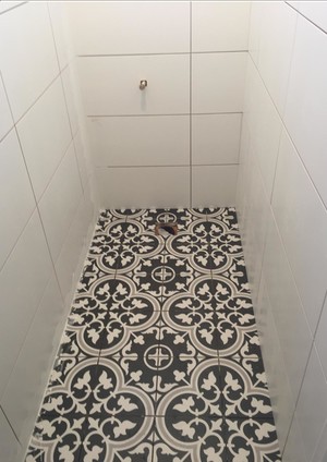 Academy Tiling Pic 3 - Toilets