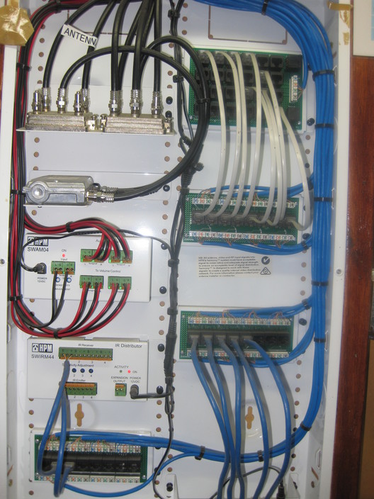 Voice & Data Oralcom Pic 1 - residential smart wiring