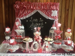 Tutti Frutti Lolly Buffets Pic 2 - Red Buffet