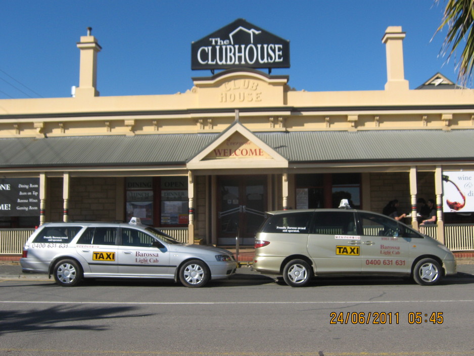 Barossa & Light Cab Service Pic 1