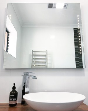 BW Industrial Electrical Pic 4 - Heated Towel Rack and Bathroom Heating Lighting and Fan 3 in 1