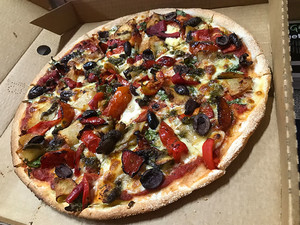 Zesty Pizza Pic 5 - Vegan Pizza Kew