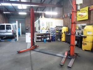 N & L Automotive Repairs Pty Ltd Pic 4 - N L Automotive Repairs inside the workshop 3