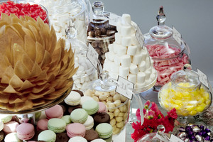 The Candy Buffet Company Pic 5 - Lolly Bar with Macarons