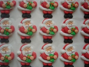 Sugar Craft by Rosie Pic 3 - chrismas toppers edible