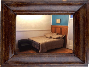 Minto Colonial Budget Accommodation Pic 4 - typical double bed configuration