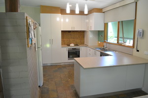 Double Design Kitchens Pic 3