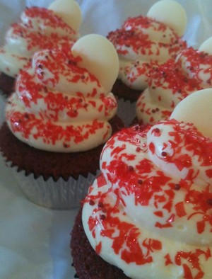 WOW What a Cupcake Pic 3 - Red Velvet