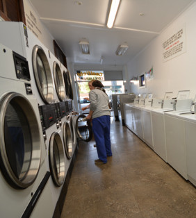 Caulfield Coin Laundry Pic 3