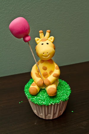 Treats on Cherry Pic 5 - Giraffe cupcake