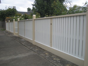 The Small Job Painter Pic 2 - The front fence and gates have been painted