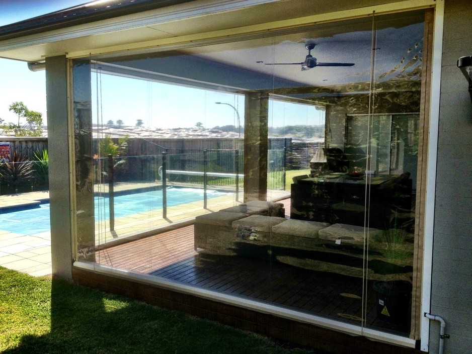 Hunter Aussie Outdoor Alfresco/Cafe Blinds Pic 1 - Our clear PVC Blinds creating another outdoor dining and entertaining area