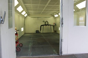 X Five Auto Body Repairs Pic 4 - Spray Booth