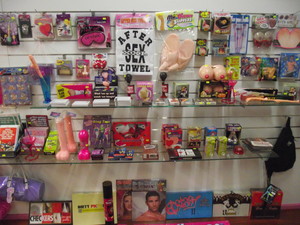 Love & Lust Adult Shop Pic 4