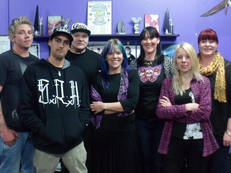 Expressive Design Tattoo & Body Piercing Studio Pic 1 - Expressive Designs Staff First Day at Balcombe Rd