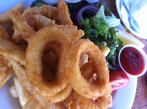 Cafe Lillies On The Park Pic 2 - Crunchy tasty seafood basket