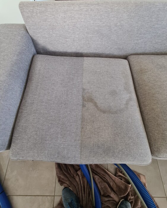 Professional Upholstery Cleaning Sydney Pic 1