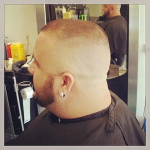 Notorious Cuts Barbershop Pic 4 - Razor fade beard line ups full faceshaves with hot towels