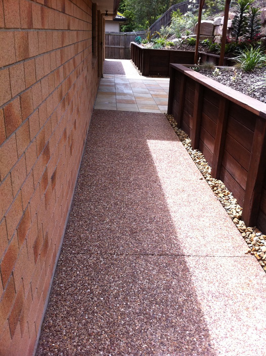 South Brisbane Concrete Service Pic 1 - Exposed Aggregate Path