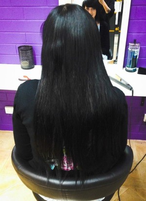 John Knight Hair Extensionist Pic 2 - 18inch Indian Remy Hair Extensions in 1 Black applied via Micro WeftWeave