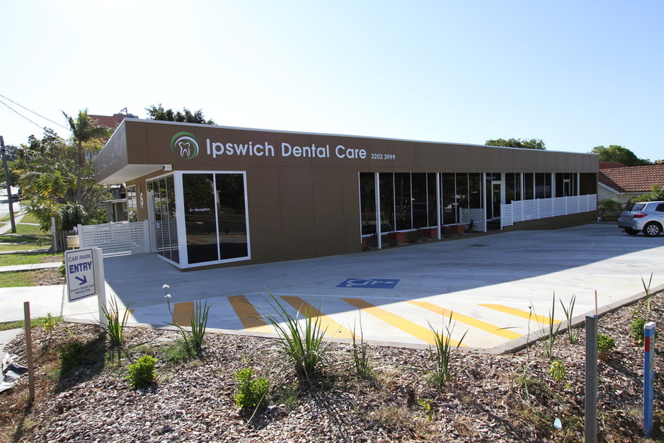 Ipswich Dental Care Pic 1 - New modern Premises with Free Onsite Parking