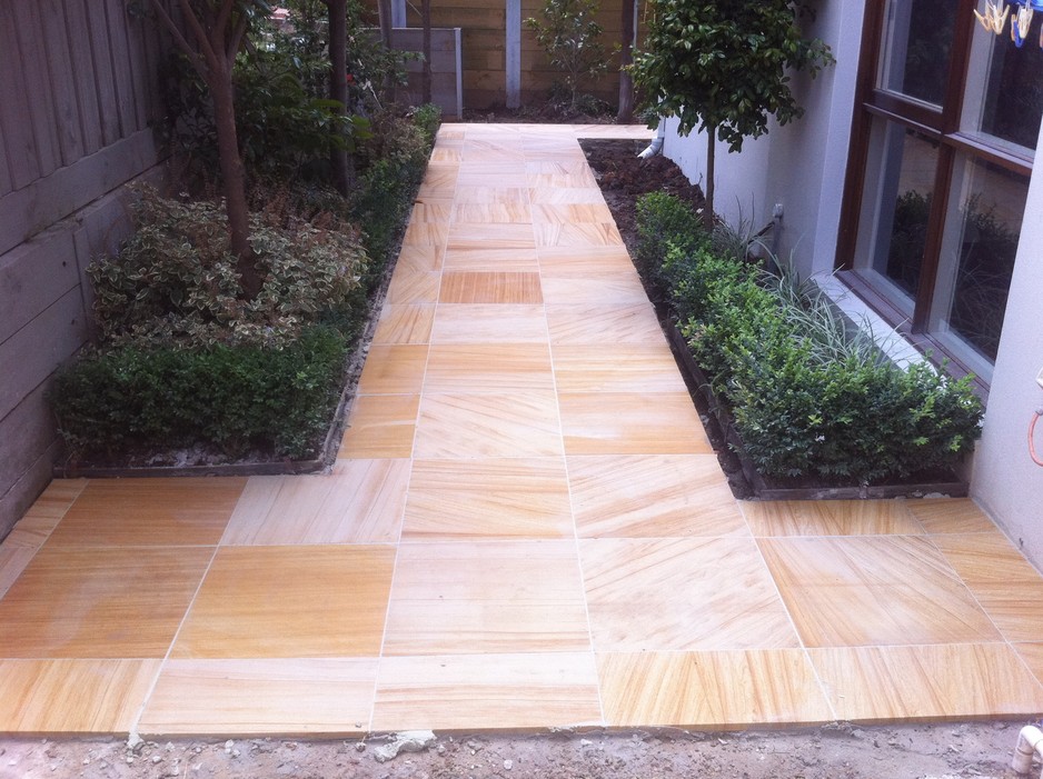 Hopkins Constructions Pic 1 - Teak sandstone