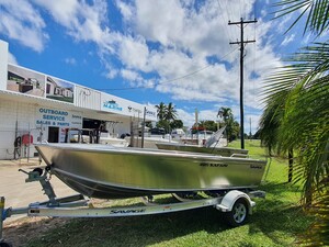 Port Douglas Marine Pic 2