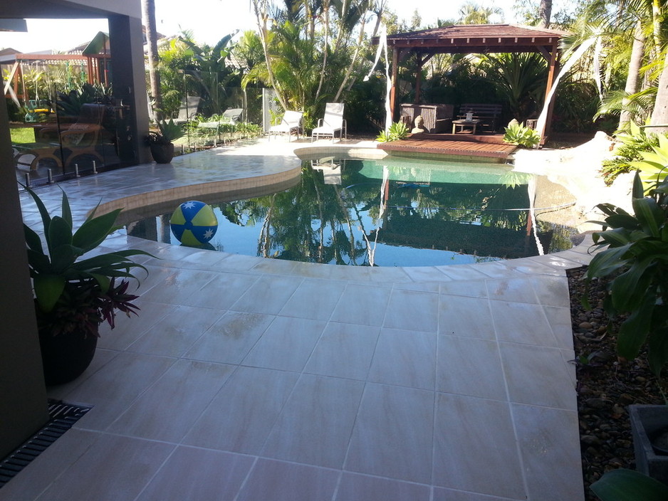 Slipsafe Gold Coast Pic 1 - AntiSlip Swimming Pool Surrounds