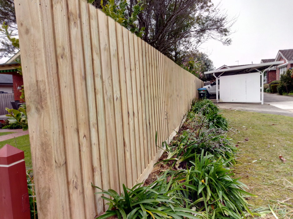 Class Timber Fencing Pic 1 - Happy Clients in Mornington