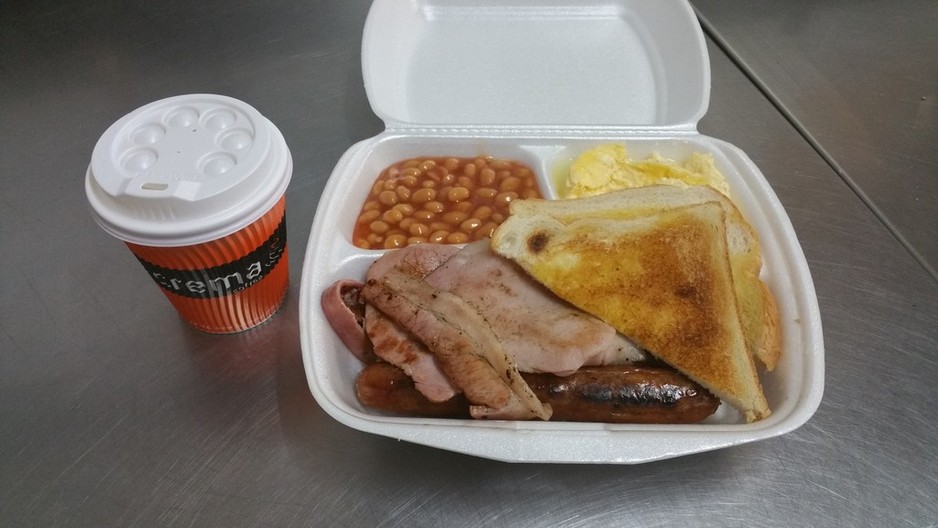 Seaford Pizza & Chickens Pty Ltd Pic 1 - All day breakfast Snag Bacon Scrambled Egg Baked Beans Toast Coffee or Tea