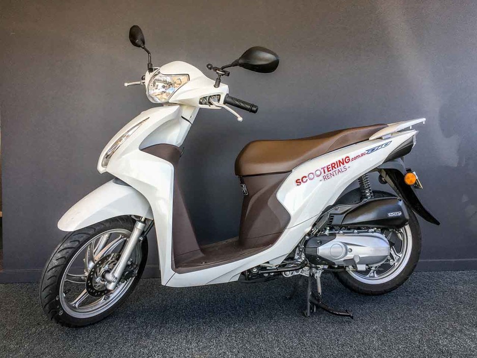 Scootering Pic 1 - Honda NSC110 Dio for rent in Melbourne