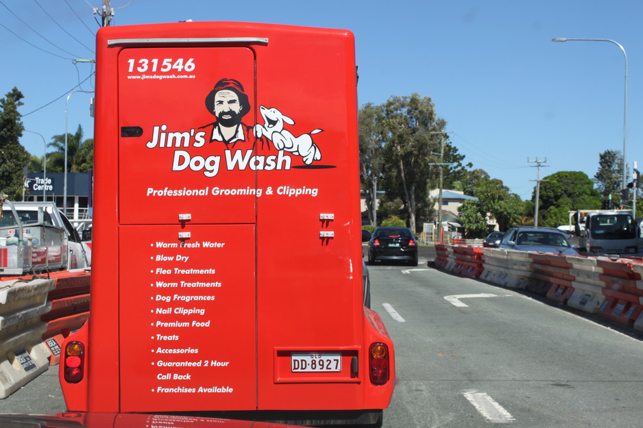 Jim's Dog Wash (Deer Park) Pic 1 - Mobile dog Wash that comes to your house in St Albans