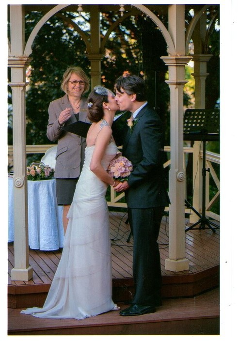 Anna Richards Civil Celebrant Pic 1 - Tom and Teresa at Ascot House