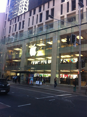 Apple Store Sydney Pic 4