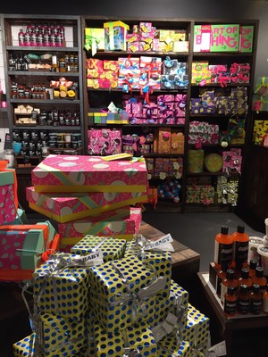 Lush Fresh Handmade Cosmetics Adelaide Pic 2