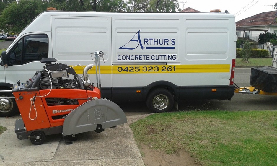 ARTHUR'S CONCRETE CUTTING Pic 1