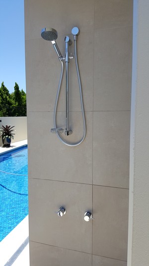 Surfside Plumbing & Gas Pic 4 - Outdoor Shower