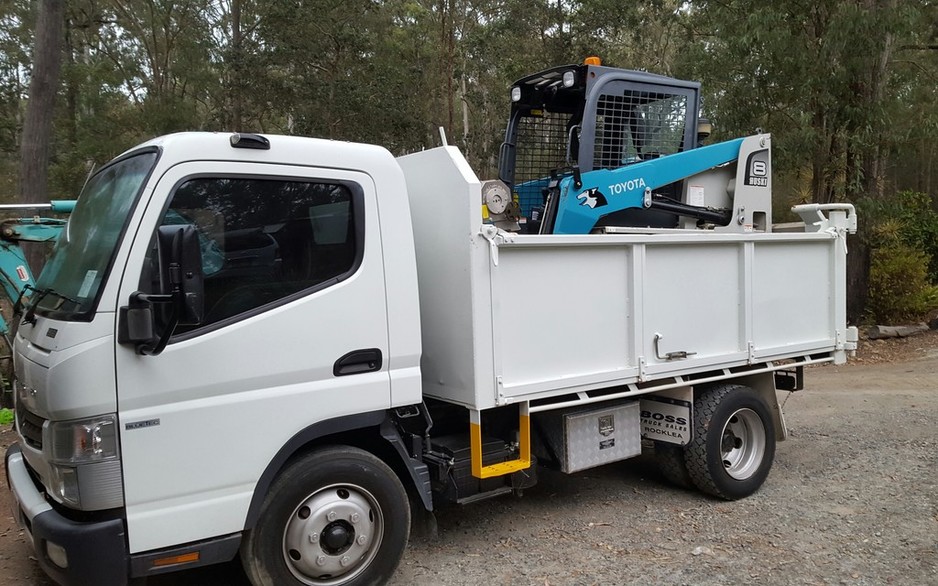 MAAS Earthmoving & Home Repairs Pic 1 - 65 GVM Tipper and 5skd8 Skid steer for all those hard jobs