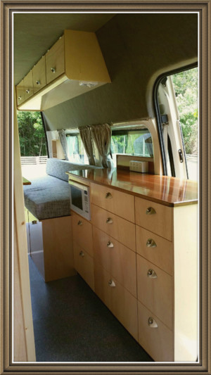 Caravan & Motorhome Cabinet Making Pic 4