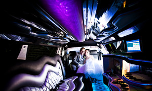 Chauffeur Drive Melbourne Gippsland Pic 4 - Chrysler Limo Wedding